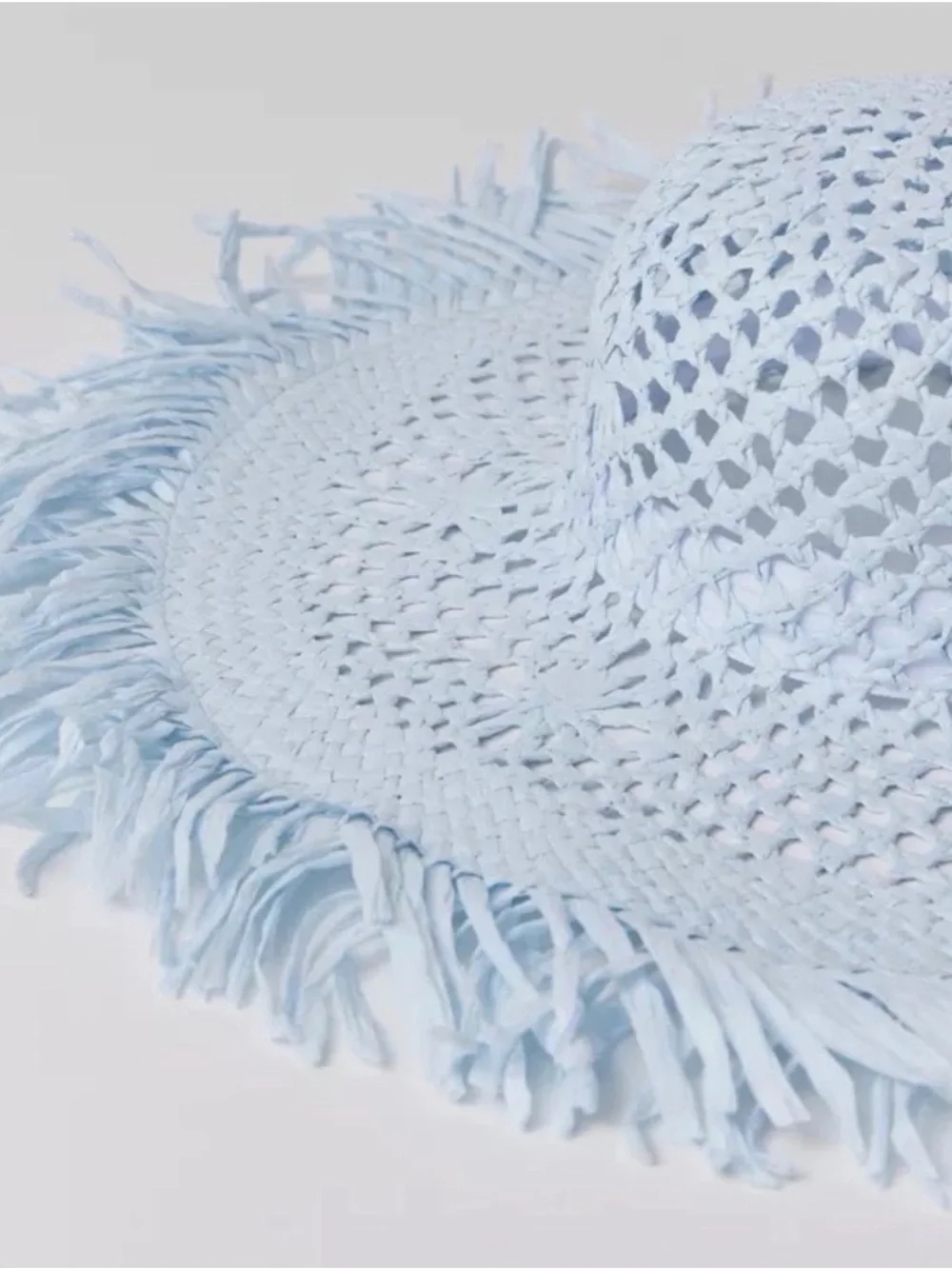 NEW URBAN OUTFITTERS Alani Mega Frayed  Hat Oversized...